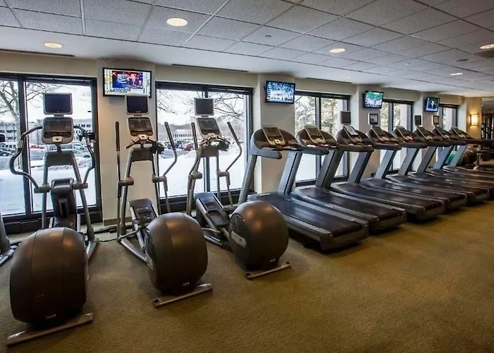 Doubletree By Hilton & Conference Center Chicago-downers Grove 3* Downers Grove