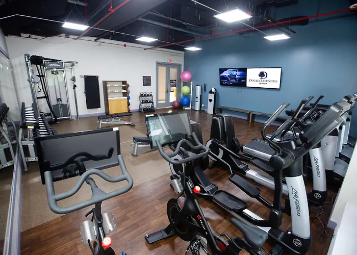 Doubletree By Hilton & Conference Center Chicago-downers Grove Downers Grove
