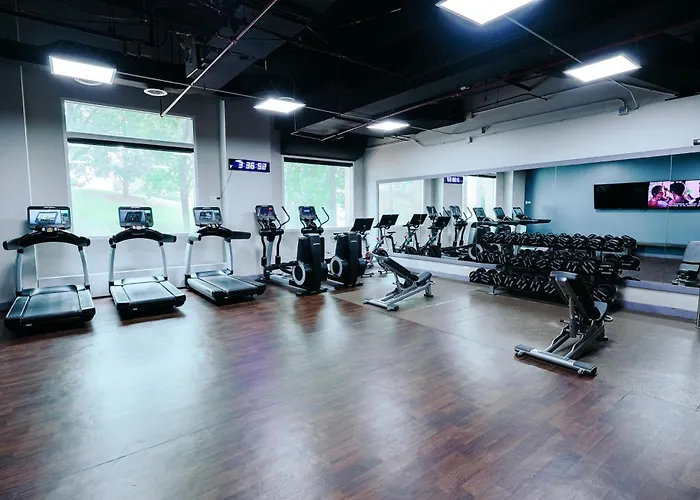 Doubletree By Hilton & Conference Center Chicago-downers Grove Downers Grove