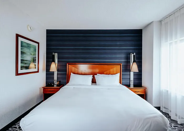 Doubletree By Hilton & Conference Center Chicago-downers Grove 3* Downers Grove