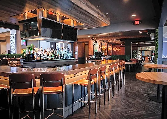 Doubletree By Hilton & Conference Center Chicago-downers Grove 3*