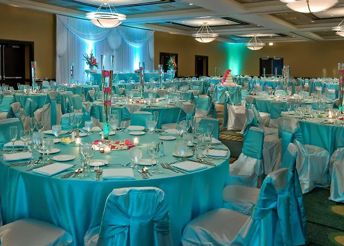 Doubletree By Hilton & Conference Center Chicago-downers Grove Hotel Downers Grove