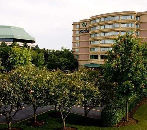 Doubletree By Hilton & Conference Center Chicago-downers Grove Hotel