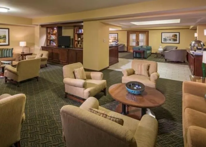 Doubletree By Hilton & Conference Center Chicago-downers Grove